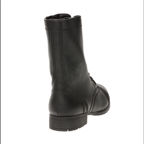 Time and Tru Women’s Lace Up Memory Foam Boot New - Picture 8 of 10